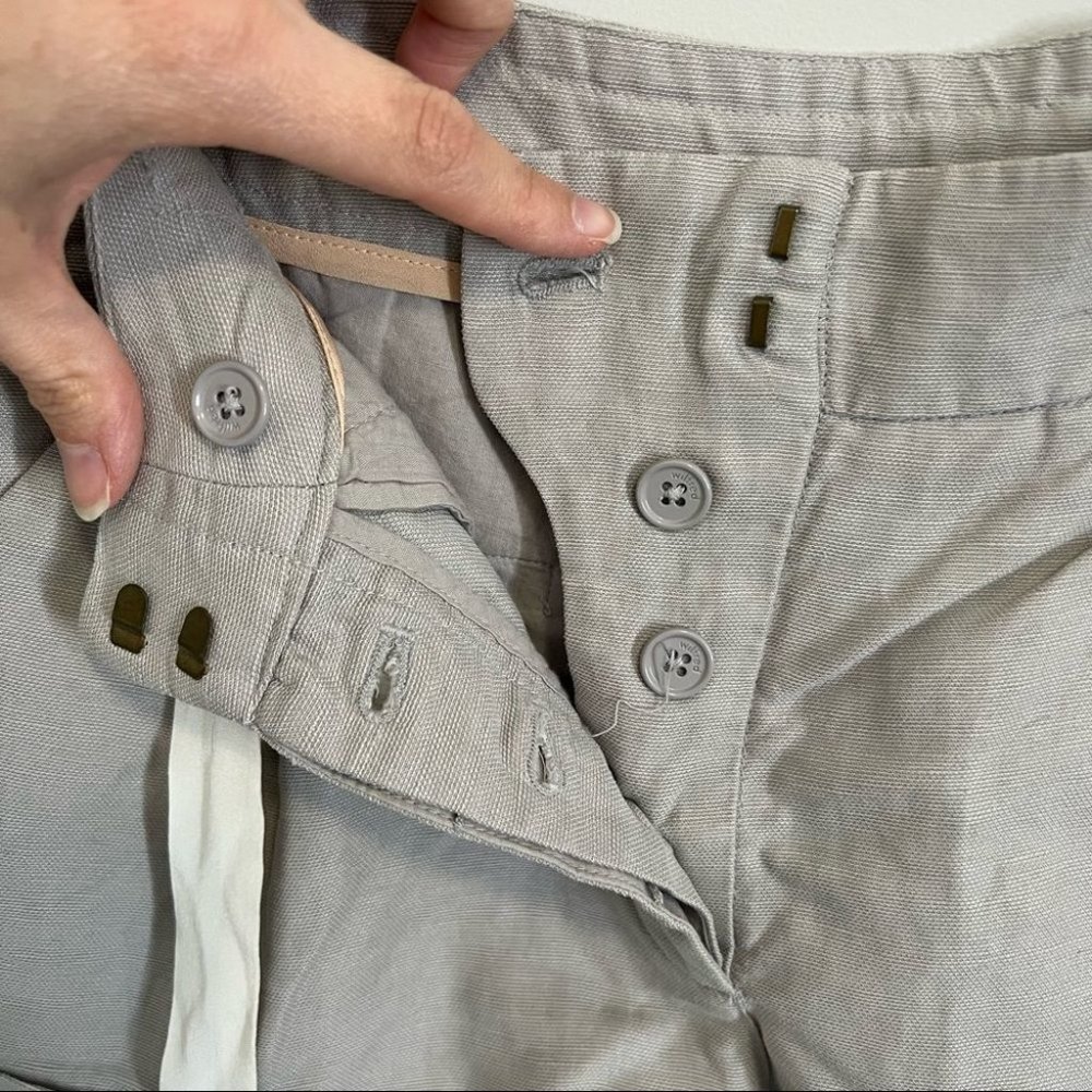 Aritzia Wilfred Allegra Short Light Grey Linen Shorts - Picture 9 of 15